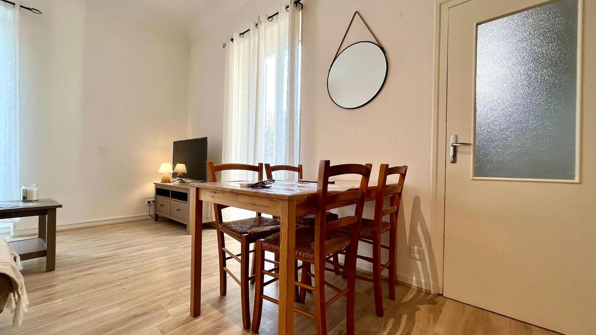 Villa Coquette Plein Centre, Proche Plage マントン フランス
